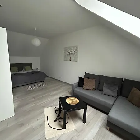 Nowa Stodola Koniec Swiata アパート